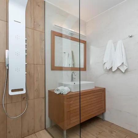 Prázdninový dům Camelia Luxury *