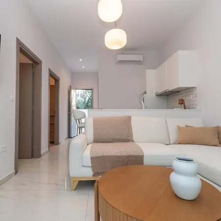 Semesterbostad Camelia Luxury